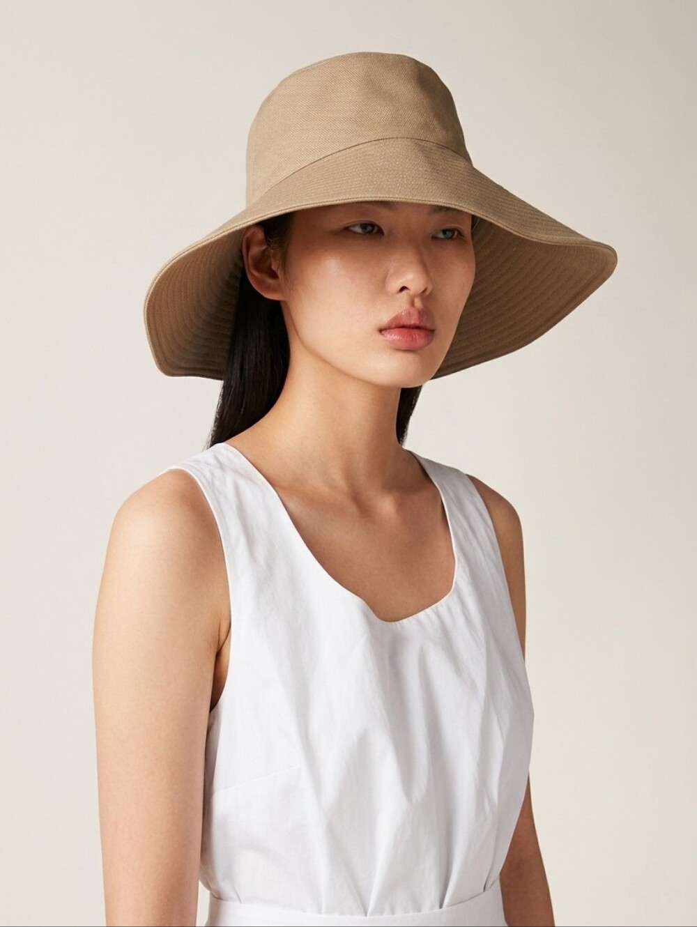 🔥NEW‼️✨️ MIU MIU ✨️ Tan Beige Wide Brim Hat w. White Logo - Women Men Unisex - Picture 10 of 15